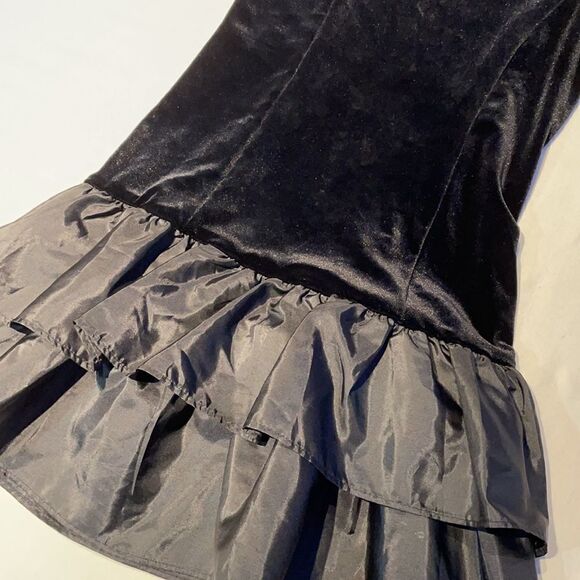 k.c. parker Black Formal Dress Sleeveless Sz 8 - Picture 2 of 6